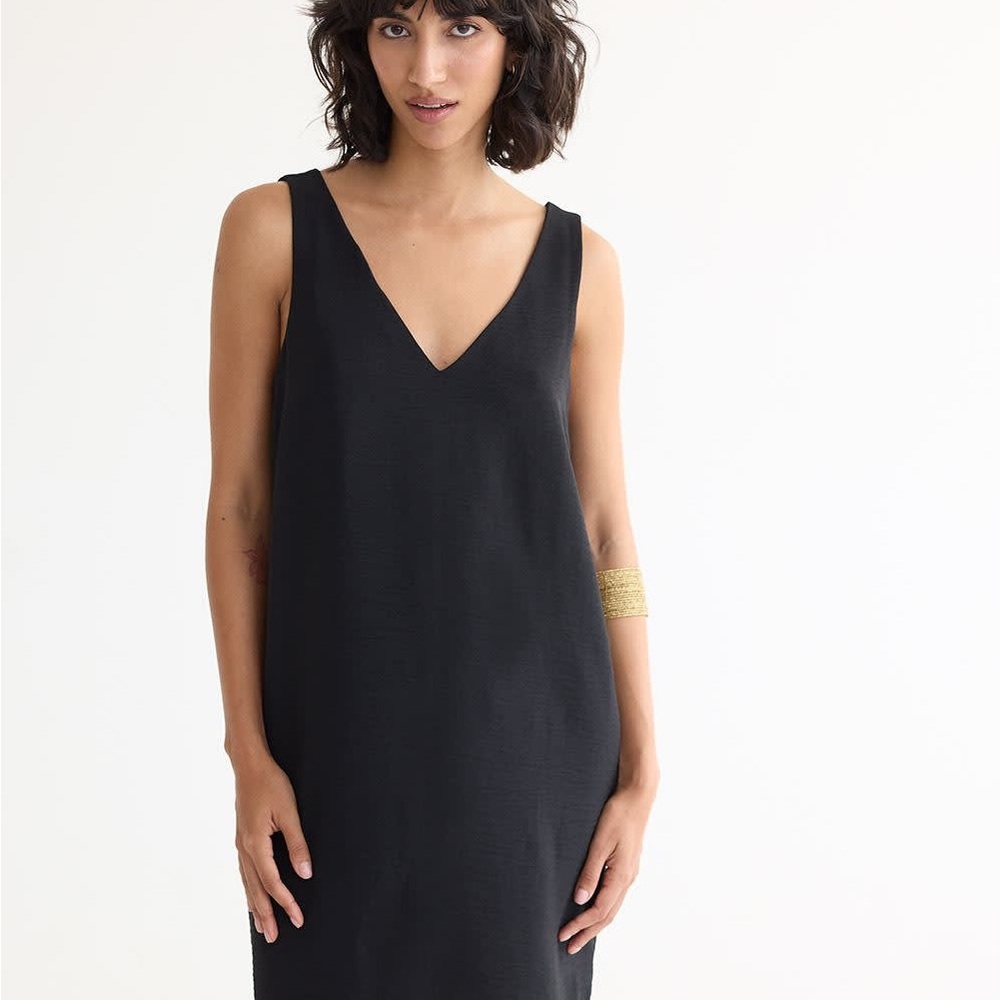 Sz XXS reitmans Black Sleeveless V-Neck Dress sleeveless midi